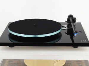 Rega Planar 3 Turntable / Elys 2 Cartridge - Gloss Black
