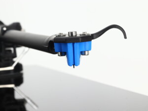 Rega Planar 3 Turntable / Elys 2 Cartridge - Gloss Black - Image 8