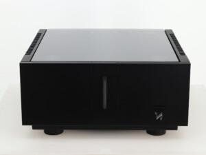 Quad Artera Power Amplifier - Black