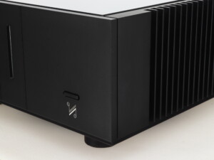 Quad Artera Power Amplifier - Black - Image 8