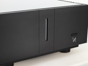 Quad Artera Power Amplifier - Black - Image 11