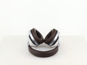 Denon AH-D5200 Headphones - Image 11