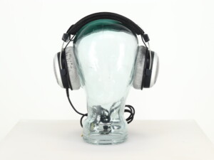 Beyerdynamic DT 880 Edition Headphones - Image 4