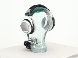 Beyerdynamic DT 880 Edition Headphones - Image 8