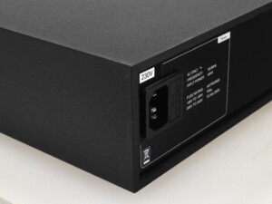 Naim SuperCap 2 Power Supply (2006) - Image 9