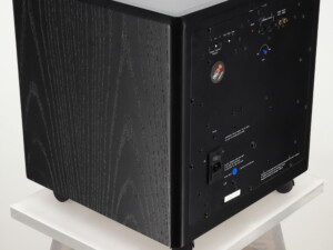 Meridian D1500 Subwoofer - Black - Image 8