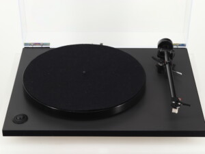 NAD C556 Turntable - Grey - Image 7