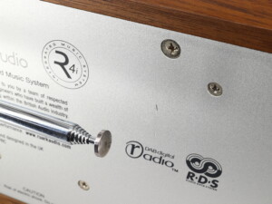 Ruark R4i Integrated Music System - Rich Walnut - Image 10