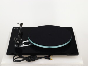Rega Planar 3 Turntable - Black / Exact Cartridge - Image 4