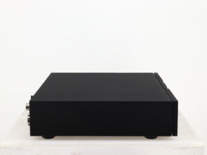 Naim SuperCap DR Power Supply (2021) - Image 5