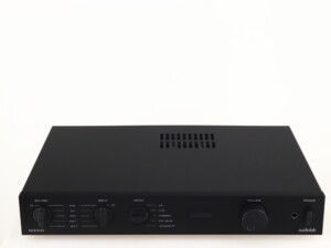 Audiolab 8000S Integrated Amplifier - Black - Image 11
