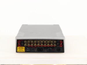 Cyrus 8 vs Integrated Amplifier - Silver - Image 4