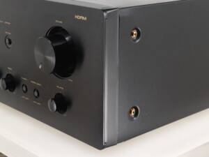 Marantz PM7200 Integrated Amplifier - Black - Image 6