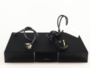 Naim FlatCap XS Power Supply (2020) - Image 12