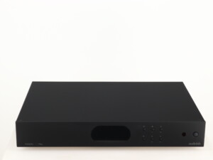 Audiolab 7000N Play Streamer - Black - Image 11