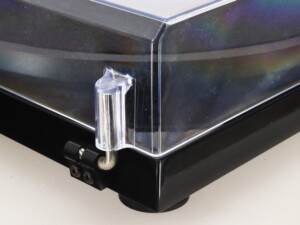 Pro-Ject Debut III SE Turntable - Black - Image 11