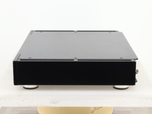 Rega Elicit-R Integrated Amplifier - Image 3