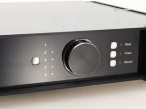 Rega Elicit-R Integrated Amplifier - Image 12