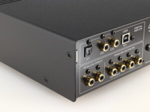 Moon by SimAudio 230HAD DAC / Headphone Amplifier - Black - Image 7