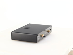 Cambridge Audio 551P Phonostage - Black - Image 8