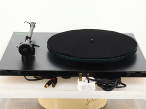 Rega Planar 2 Turntable / Linn K-5 Cartridge - Image 4