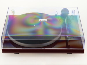 Pro-Ject 1 Xpression Carbon X Turntable - Bordeaux - Image 7