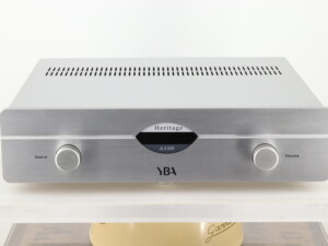 YBA Heritage A100 Integrated Amplifier - Silver - Image 2