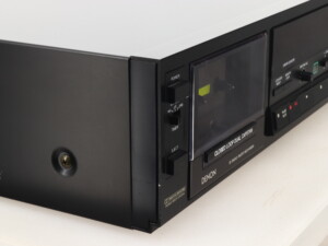 Denon DR-M33HX Cassette Deck - Image 9