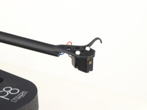 Rega Planar 8 Turntable / Hana MH Cartridge - Black - Image 10