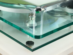 Michell Syncro Turntable / Linn Akito Tonearm - Image 9