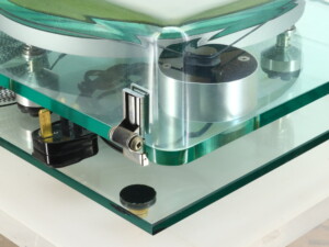 Michell Syncro Turntable / Linn Akito Tonearm - Image 11