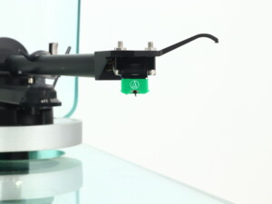 Michell Syncro Turntable / Linn Akito Tonearm - Image 12