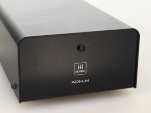 Monrio ADN-N Phonostage - Black - Image 11