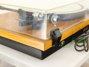 The Oak Turntable - Image 9