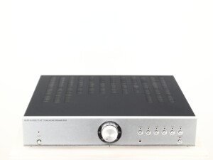 Musical Fidelity A3CR Pre Amplifier - Image 12