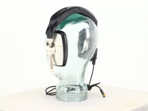 BeyerDynamic DT100 Headphones - Image 8
