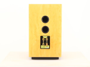 Quad 11L Standmount Speakers - Gloss Maple - Image 9