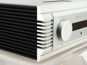 Musical Fidelity Nu-Vista 600 Integrated Amplifier - Silver - Image 9
