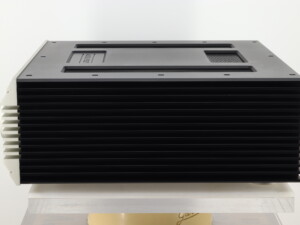 Musical Fidelity Nu-Vista 800 Integrated Amplifier - Silver - Image 3