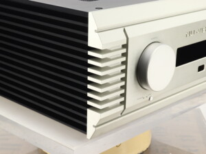 Musical Fidelity Nu-Vista 800 Integrated Amplifier - Silver - Image 7