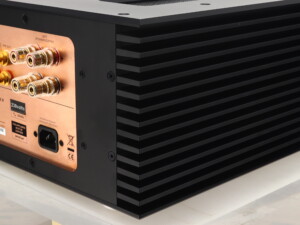 Musical Fidelity Nu-Vista 800 Integrated Amplifier - Silver - Image 10