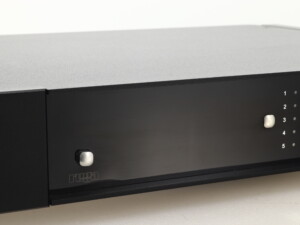 Rega Elex-R Integrated Amplifier - Image 11