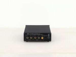 Moon by SimAudio 110LP V2 Phonostage - Black - Image 4
