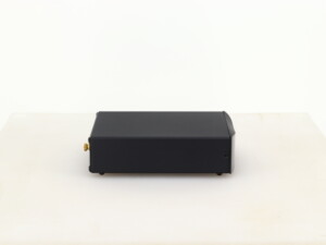 Moon by SimAudio 110LP V2 Phonostage - Black - Image 5