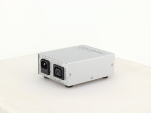 Audiolab DC Block - Silver - Image 10