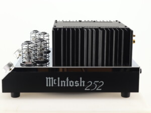 McIntosh MA252 Integrated Amplifier - Image 3