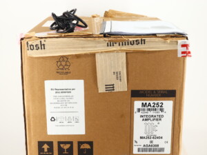 McIntosh MA252 Integrated Amplifier - Image 13