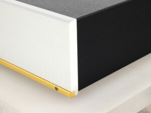 Musical Fidelity A3²⁴ 192k Digital Analogue Converter - Image 8