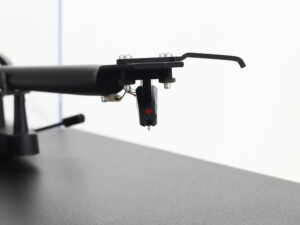 Pro-Ject Debut III Phono USB Turntable - Black - Image 12