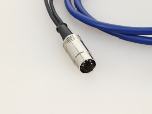 Chord Company ClearwayX Aray Interconnect Cable 5-Pin DIN - 2 RCA 1.0M - Image 6